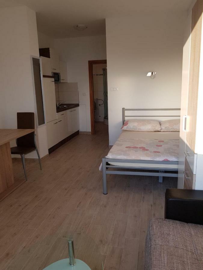 Studio Apartment Matija Podstrana Dış mekan fotoğraf