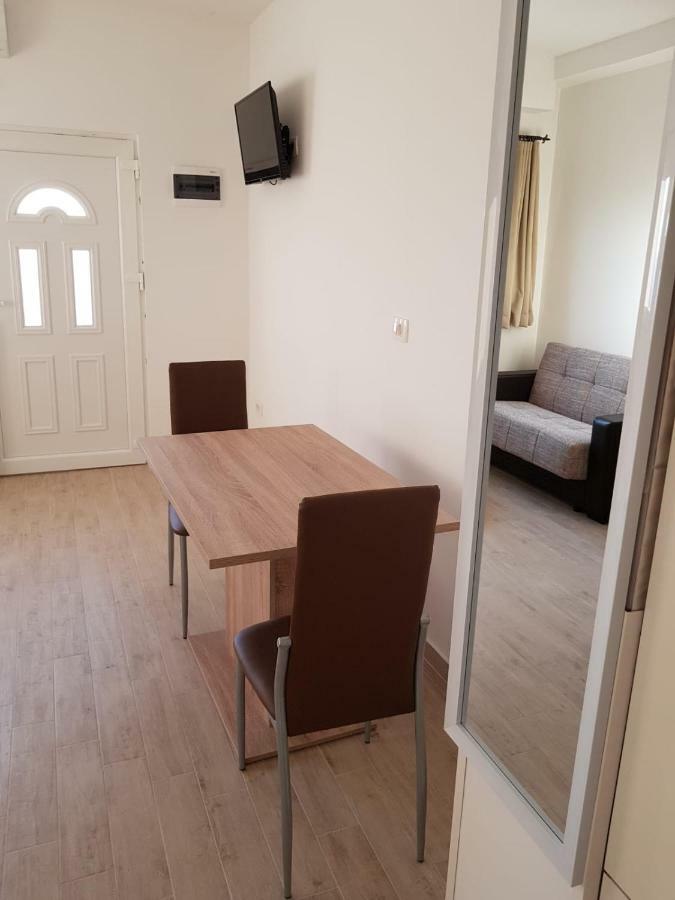 Studio Apartment Matija Podstrana Dış mekan fotoğraf