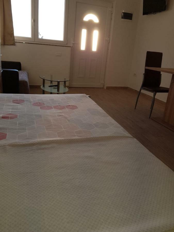 Studio Apartment Matija Podstrana Dış mekan fotoğraf