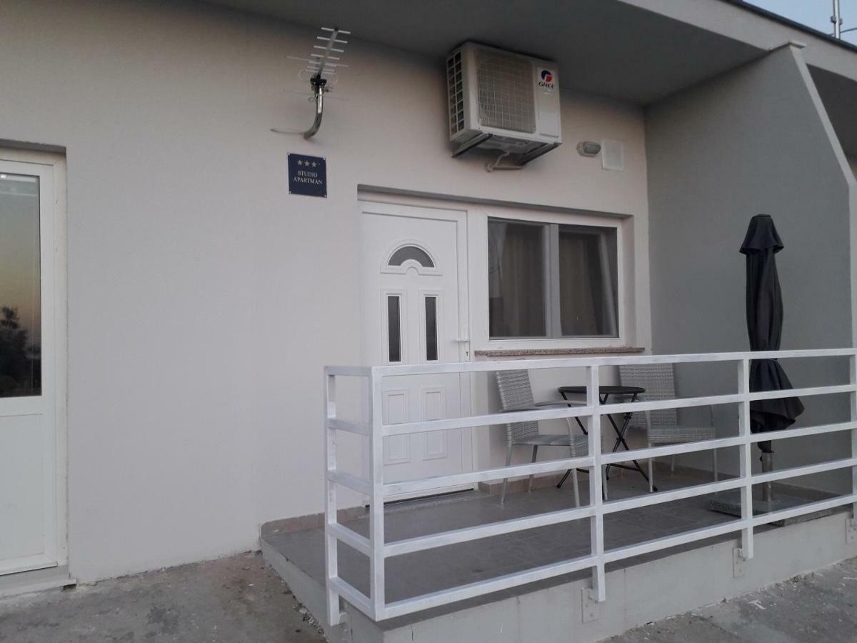 Studio Apartment Matija Podstrana Dış mekan fotoğraf